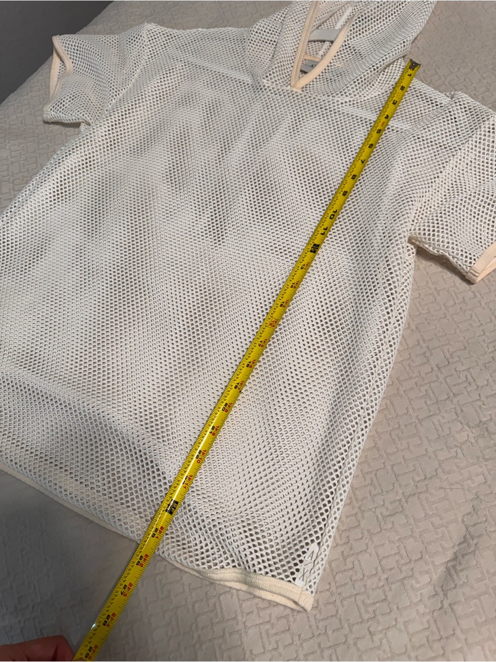 Armani Exchange Cream Mesh Short Sleeve Hoodie - Picture 3 of 4